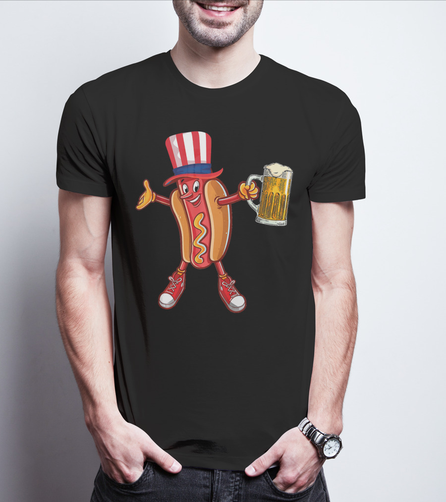 Funny Hot Dog Wearing US Flag Hat Holding Beer Mug T-Shirt
