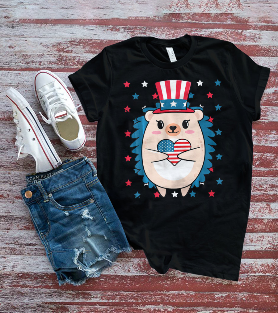Hedgehog Patriotic Stars Uncle Sam Hat Holding USA Flag Heart T-Shirt