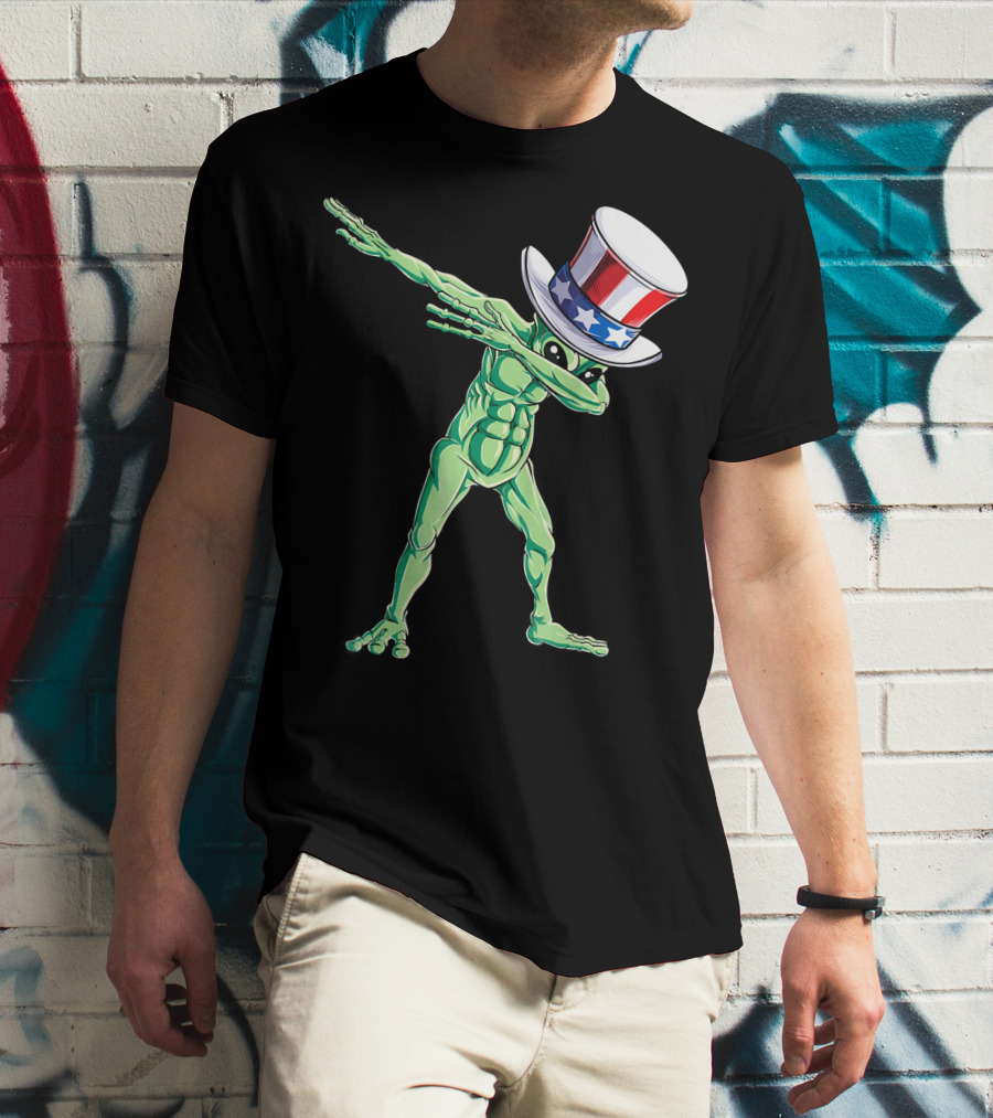 Dabbing Alien In American Uncle Sam Hat T-Shirt