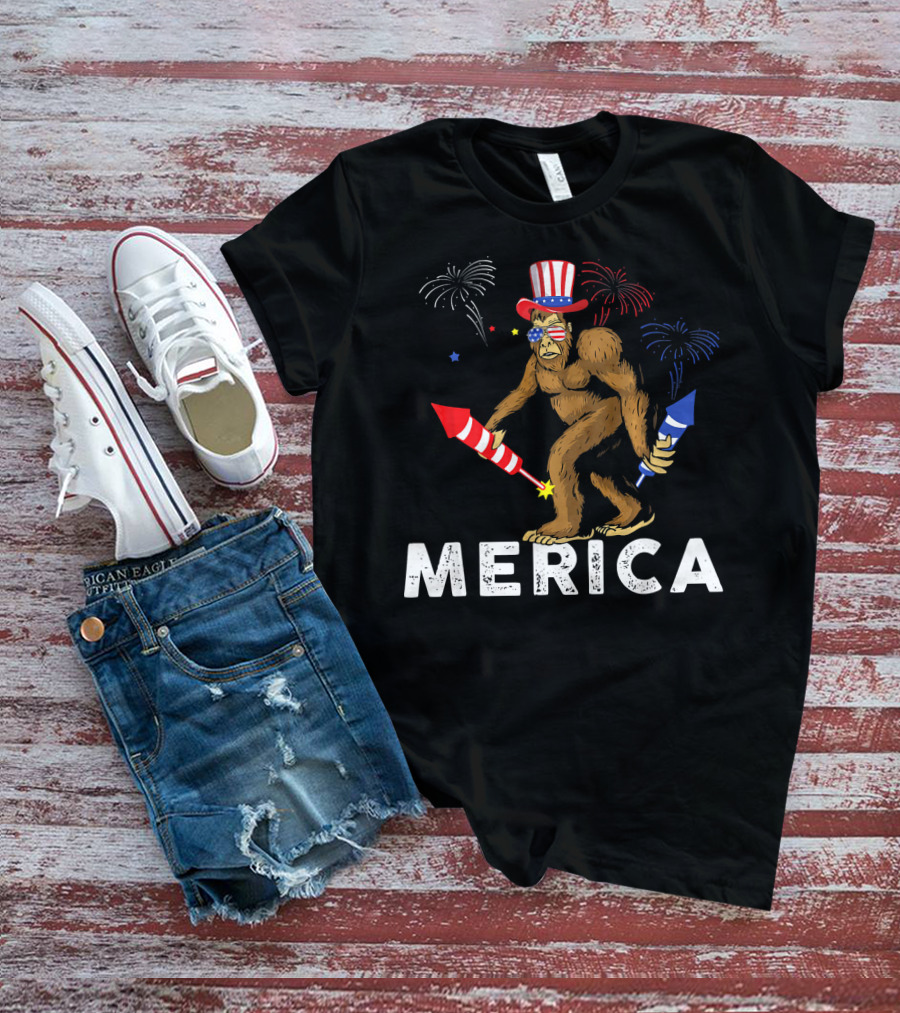 Bigfoot Merica Fireworks Patriotic Hat Independence Day T-Shirt