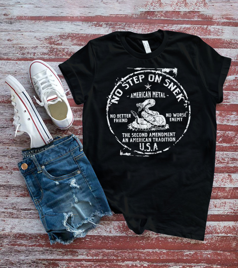 No Step On Snek American Metal Second Amendment Tradition USA T-Shirt