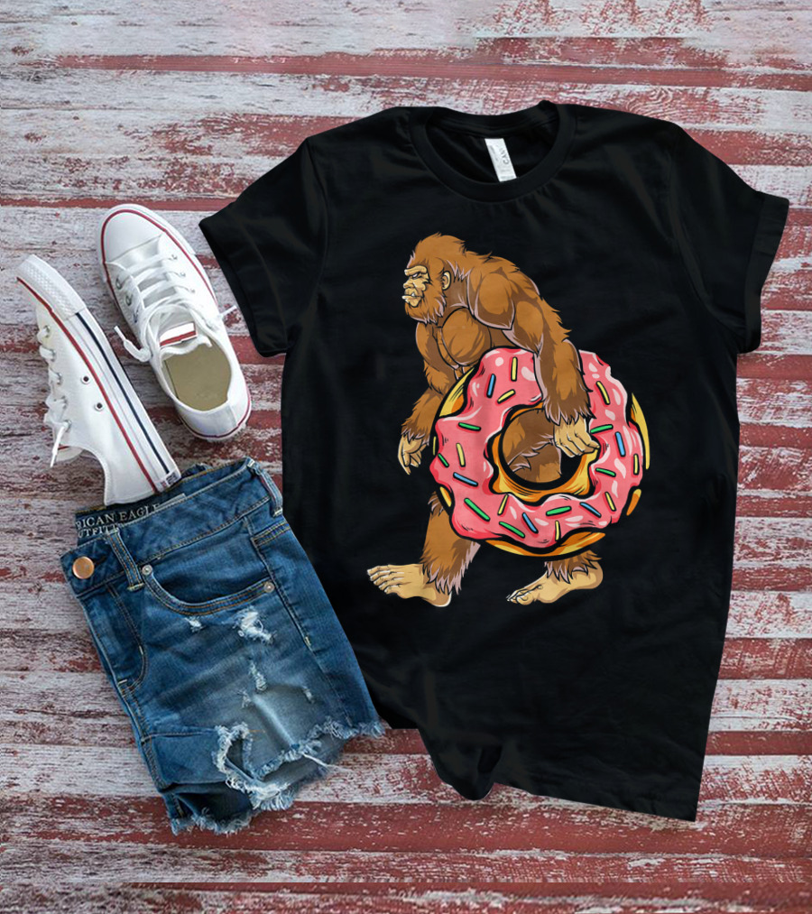 Bigfoot Sasquatch Holding Sprinkled Donut T-Shirt