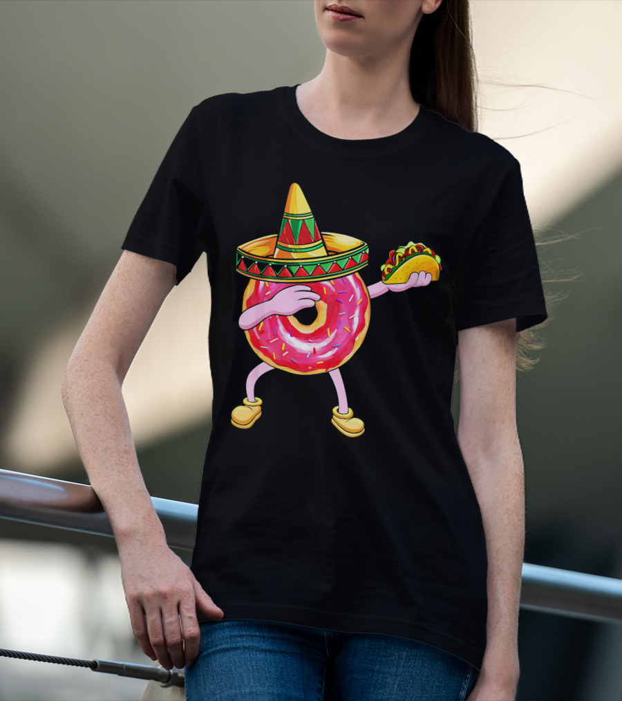 Fun Cinco De Mayo Dabbing Donut Sombrero Taco Party T-Shirt