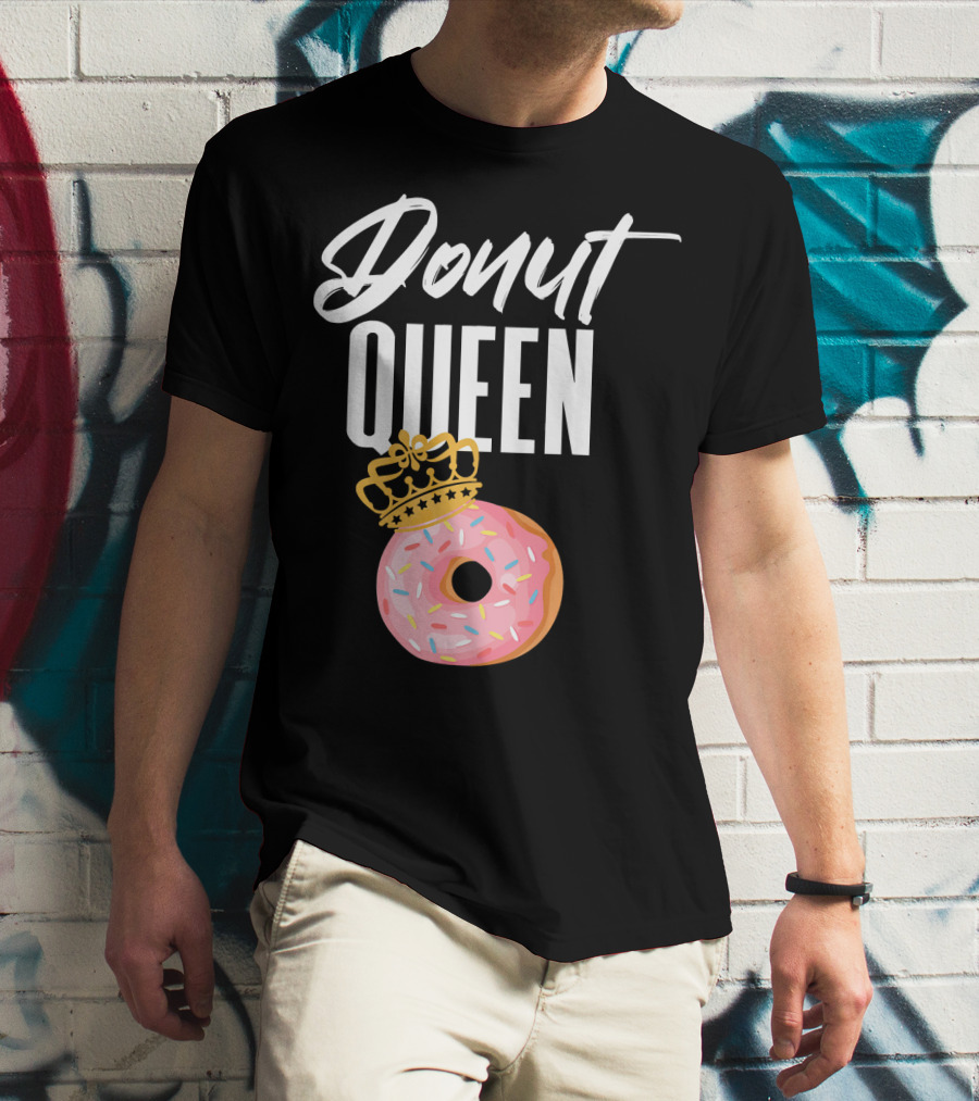 Donut Queen Sprinkled Women And Girls Pink Donut With Crown T-Shirt
