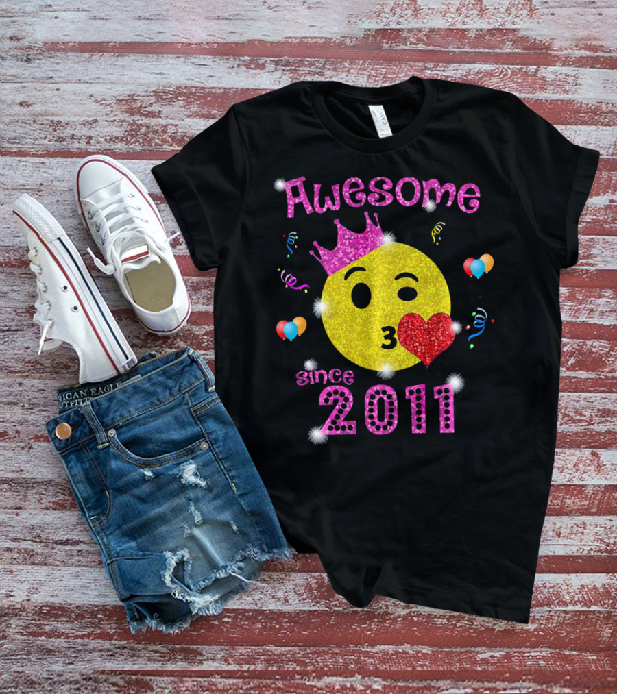 Awesome Emoji Birthday Since 2011 7 Years Old T-Shirt