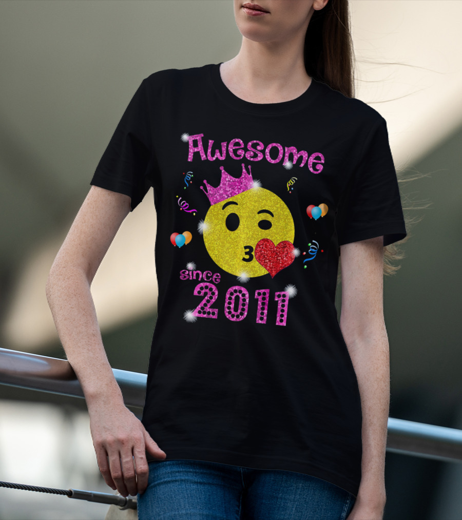 Awesome Emoji Birthday Since 2011 7 Years Old T-Shirt