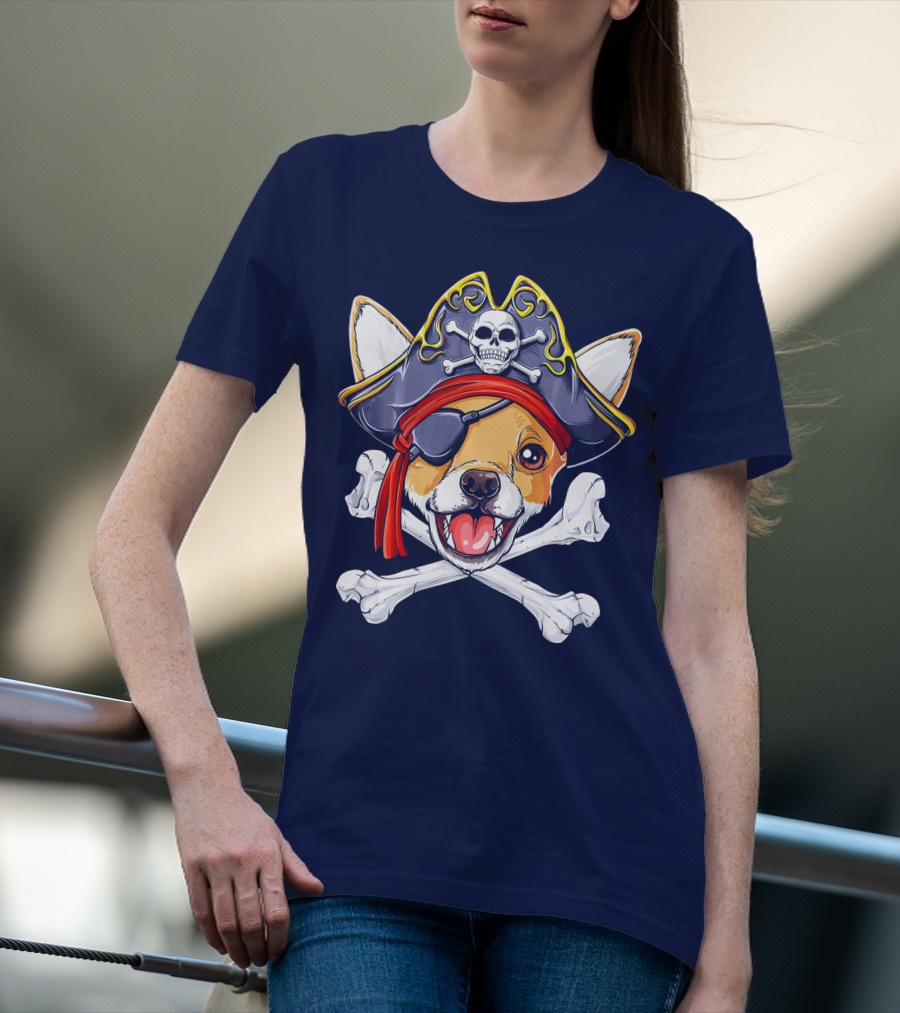 Buccaneer Chihuahua With Skull And Crossbones Bandana T-Shirt