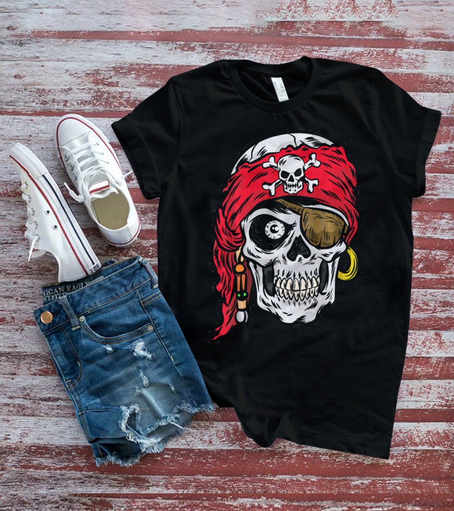 Pirate Skull With Red Bandana And Crossbones Eye Patch Jolly Roger T-Shirt
