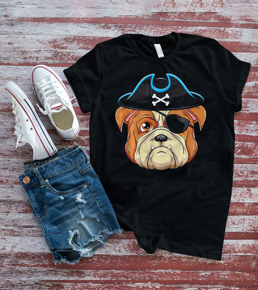 English Bulldog Pirate Hat Eye Patch Skull Crossbones T-Shirt