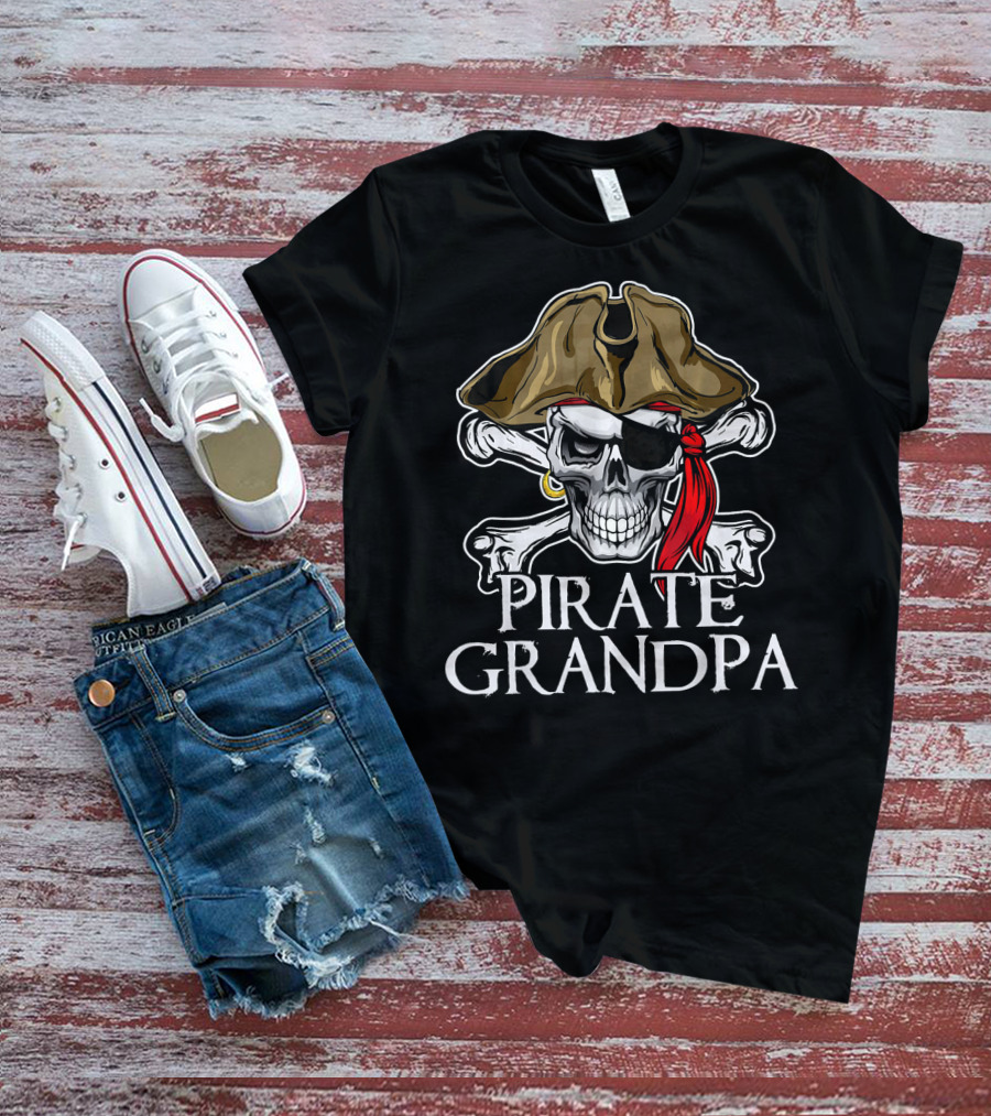 Pirate Grandpa Skull Crossbones Hat Eye Patch Red Bandana T-Shirt