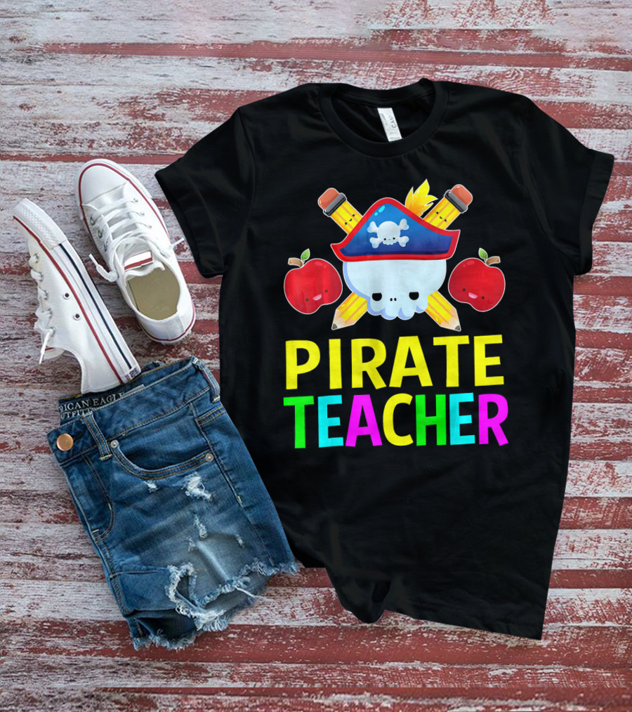 Pirate Teacher Halloween Costume Skull Pencils Apples T-Shirt