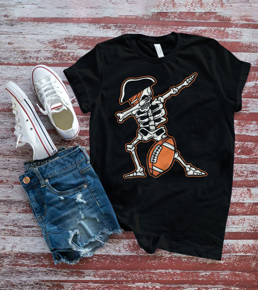 Dabbing Skeleton Pirate With Football Cool T-Shirt
