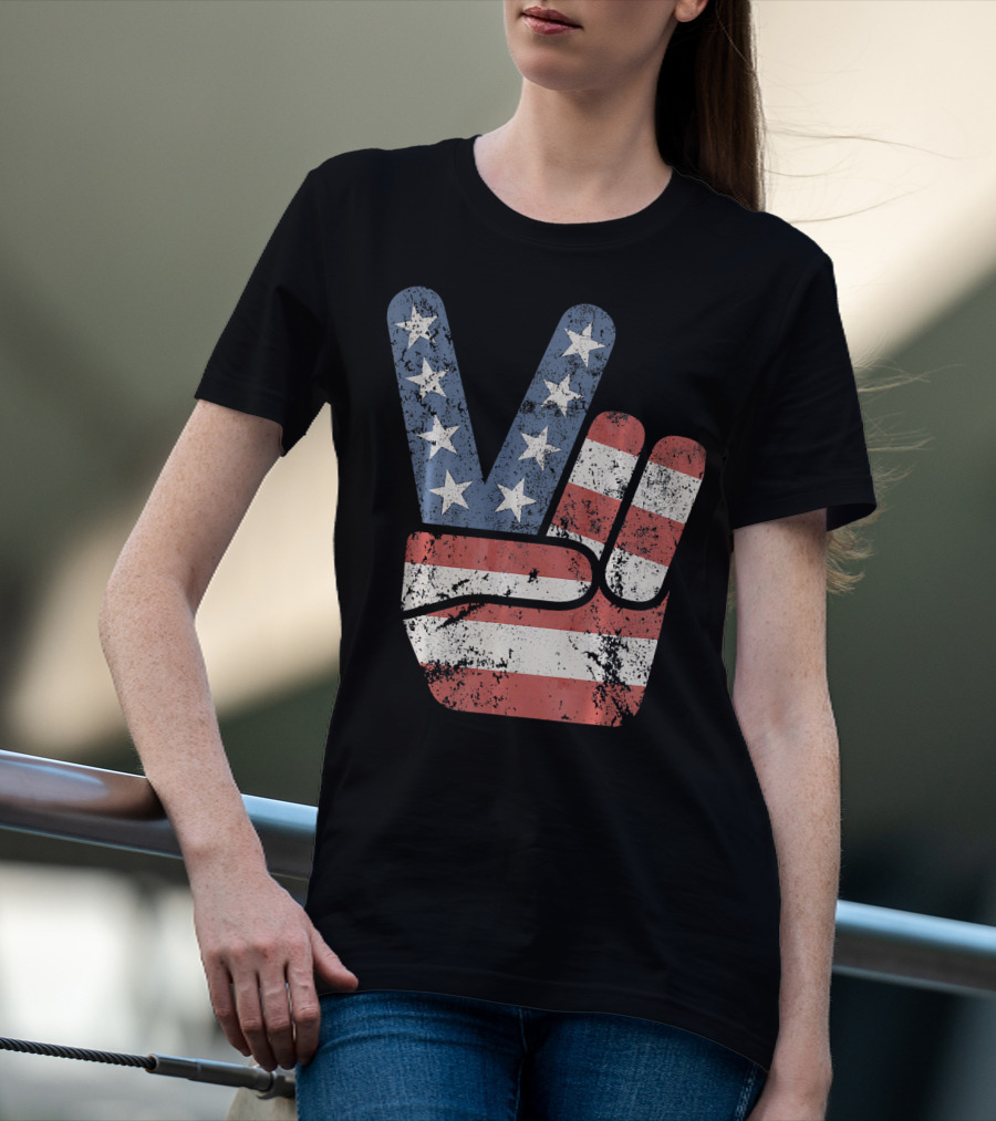 Vintage USA American Flag Peace Sign T-Shirt