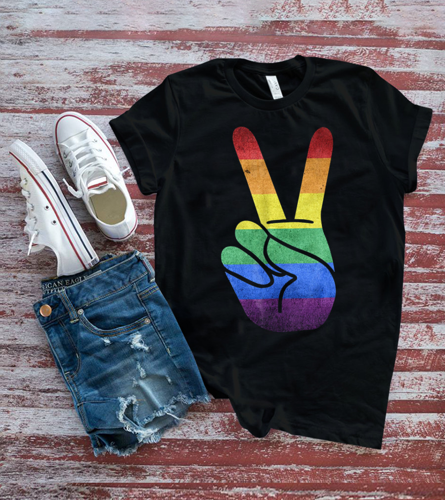LOVE Rainbow Peace Sign Gay Pride Love T-Shirt