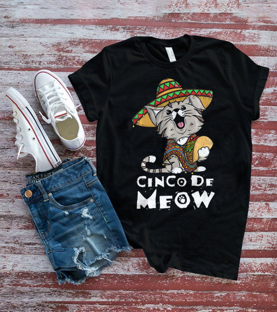 Cinco De Meow Sombrero Cat Holding Taco T-Shirt