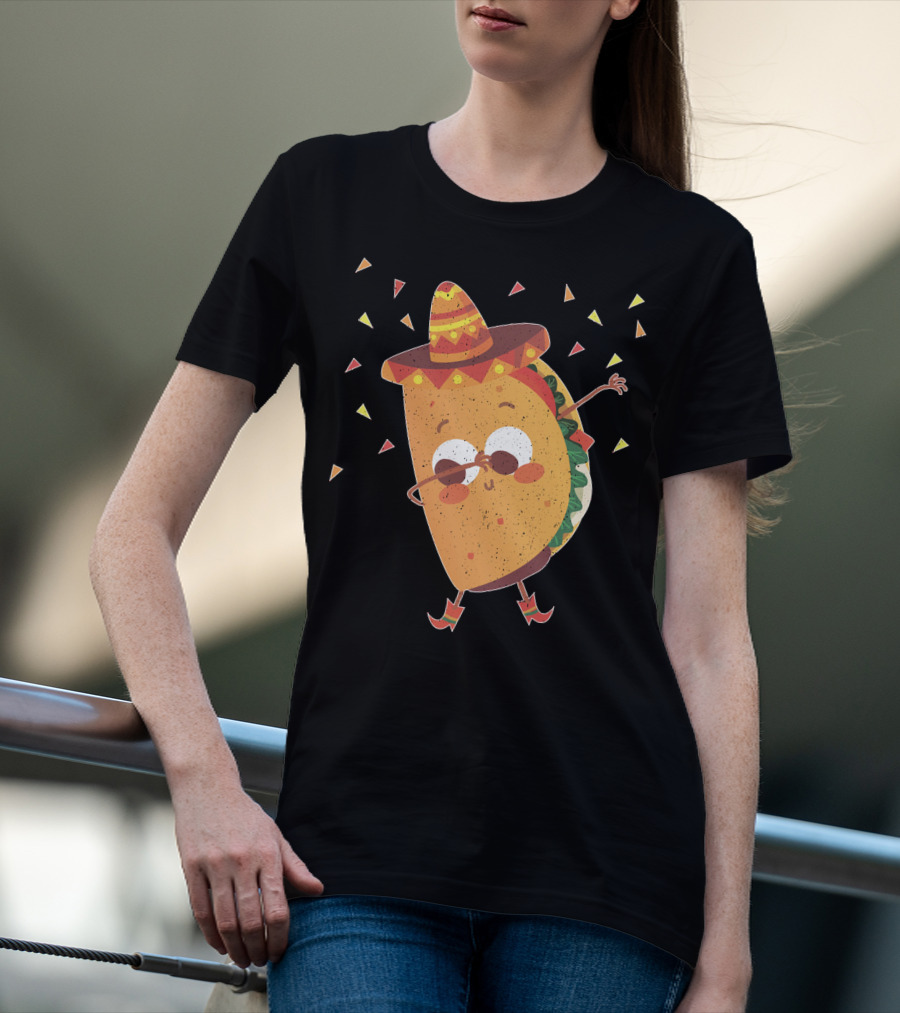 Funny Mexican Dabbing Taco Sombrero Party T-Shirt