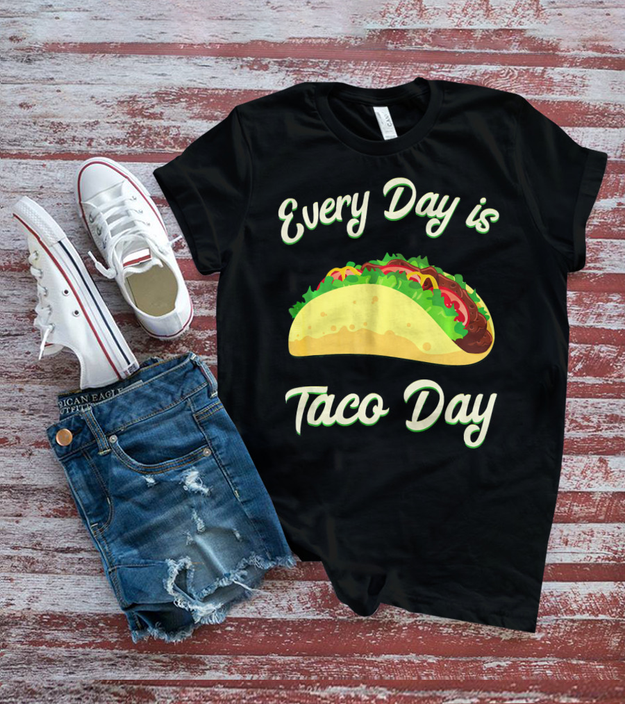 Every Day Is Taco Day Kids Plu T-Shirt