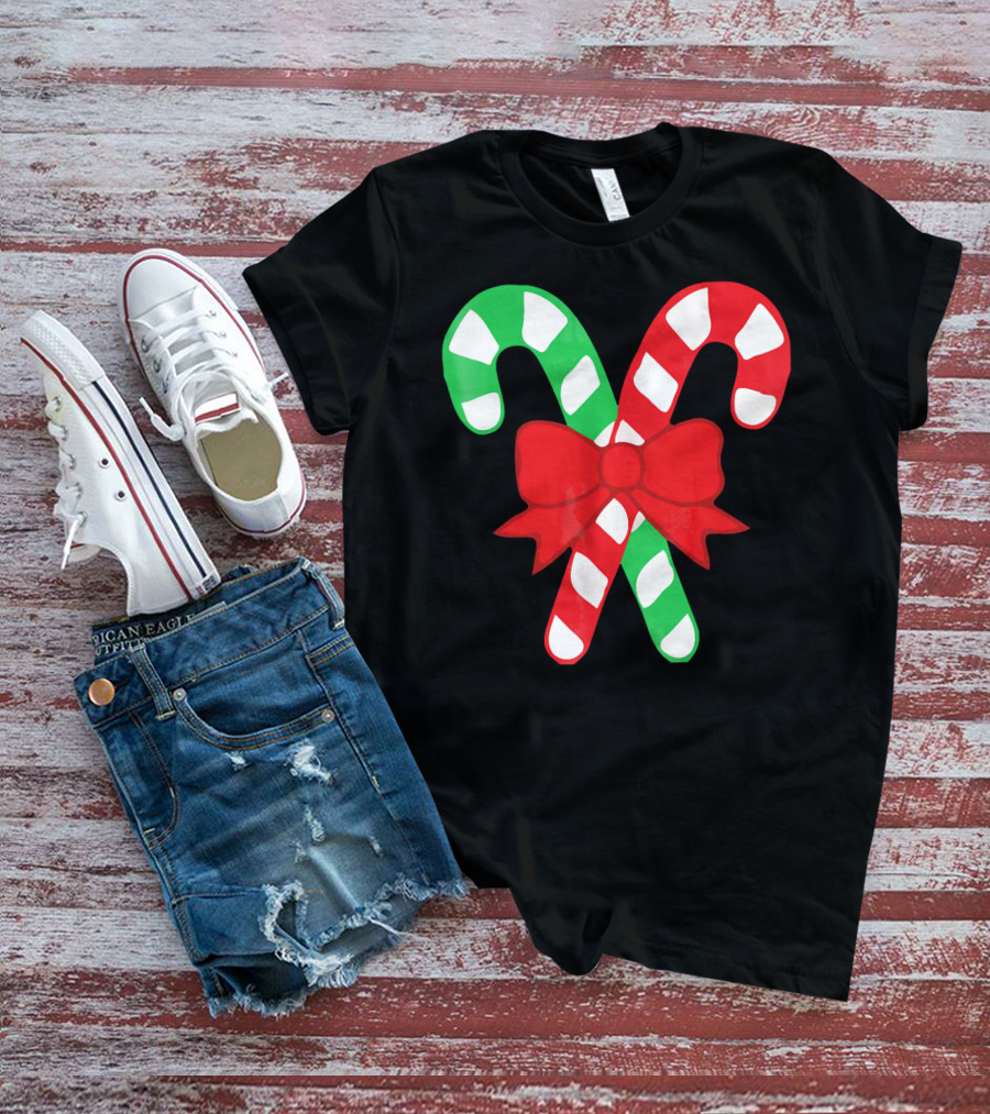 Candy Canes Christmas Holiday Red Bow Iconic Symbols T-Shirt