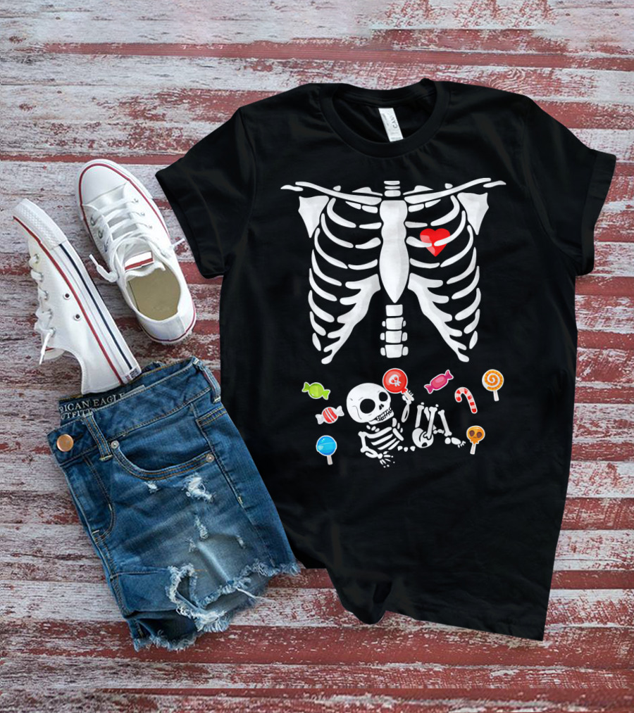 Baby Skeleton Candy Heart Ribcage Halloween Pregnancy T-Shirt
