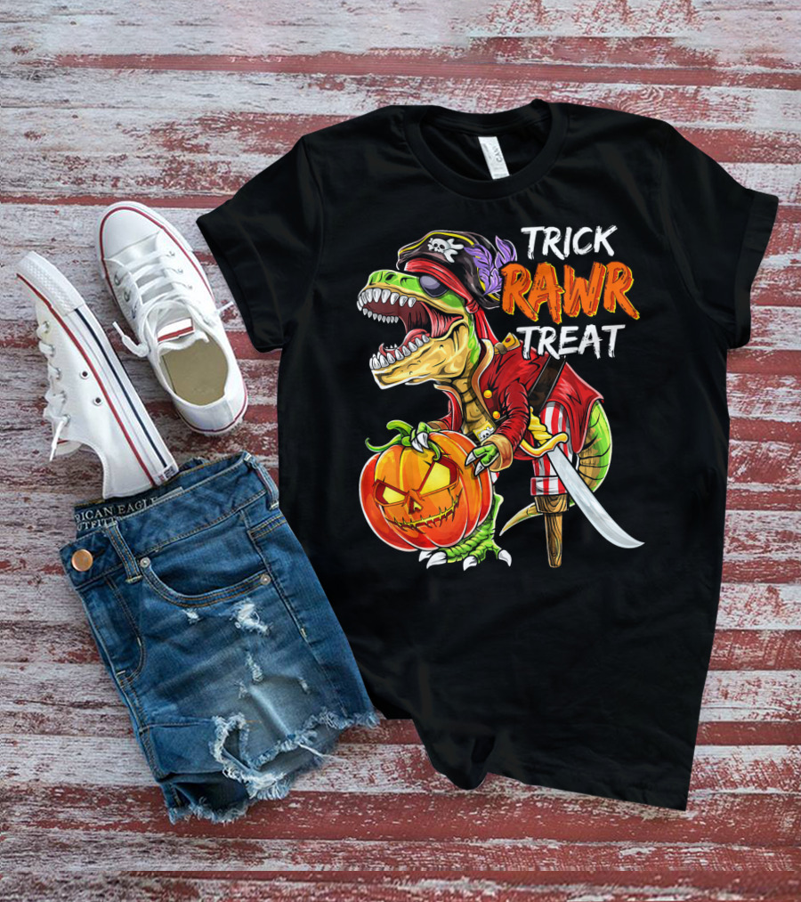 Trick Rawr Treat Pirate Dinosaur Halloween Pumpkin Jack T-Shirt