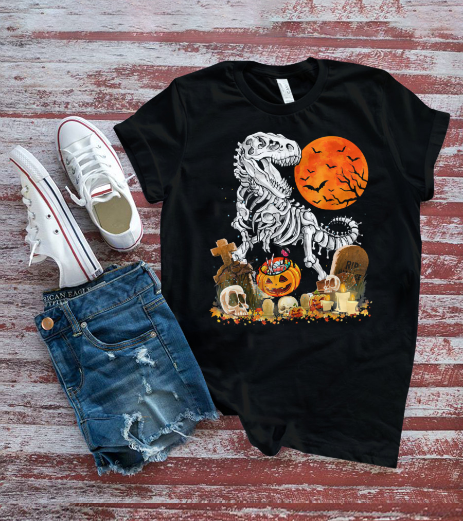 Halloween Dinosaur Rex Skeleton With Pumpkin And Full Moon T-Shirt