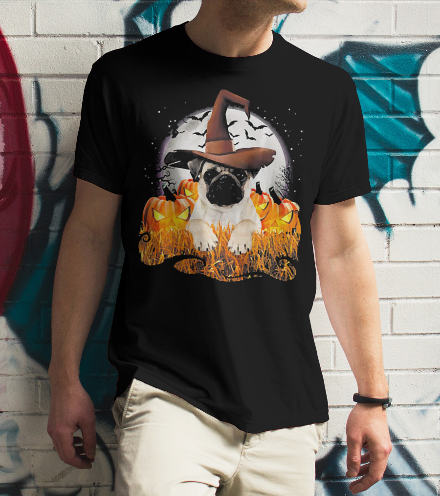 Funny Pug Halloween Witch Hat Pumpkins Moon Bats T-Shirt