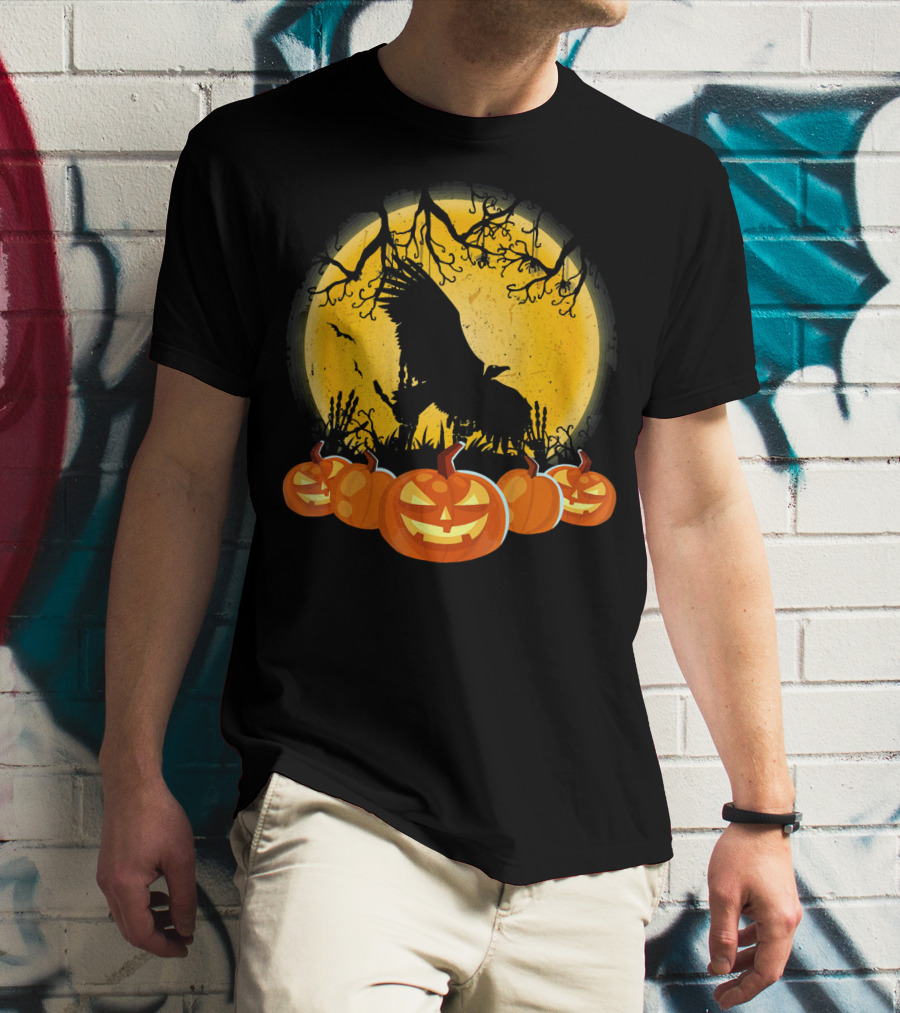 Vulture Silhouette With Pumpkins And Full Moon Halloween Scene T-Shirt