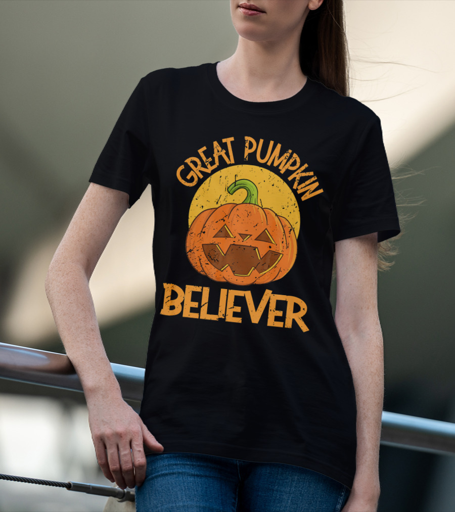 Great Pumpkin Believer Jack-O'-Lantern Moon T-Shirt