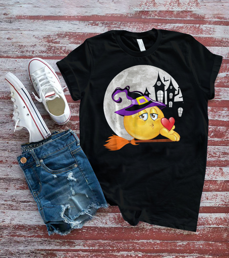 Kissing Face Emoji Witch Hat Broomstick With Heart In Front Of Spooky House And Full Moon T-Shirt