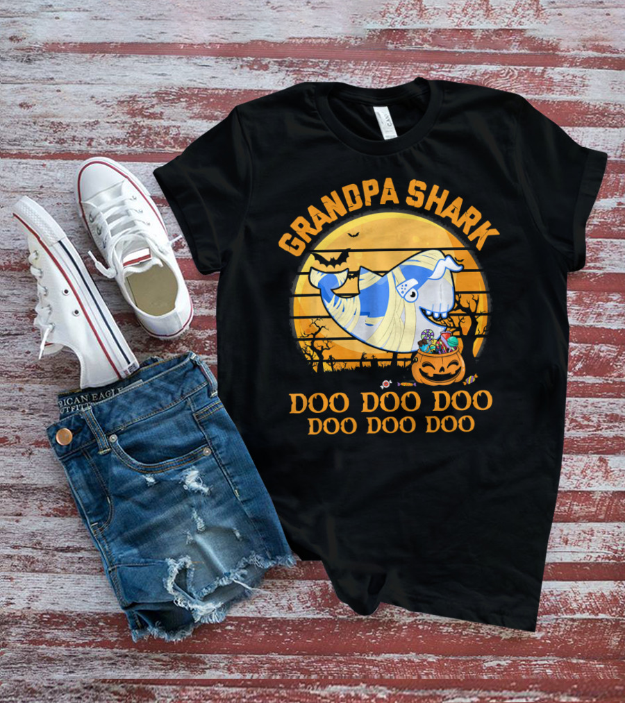 Grandpa Shark Doo Doo Doo Halloween Pumpkin Bat Mummy Candy T-Shirt