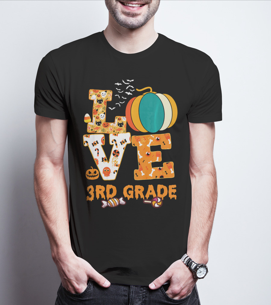 Funny Halloween Love 3rd Grade Teacher Pumpkin Candy Bats T-Shirt