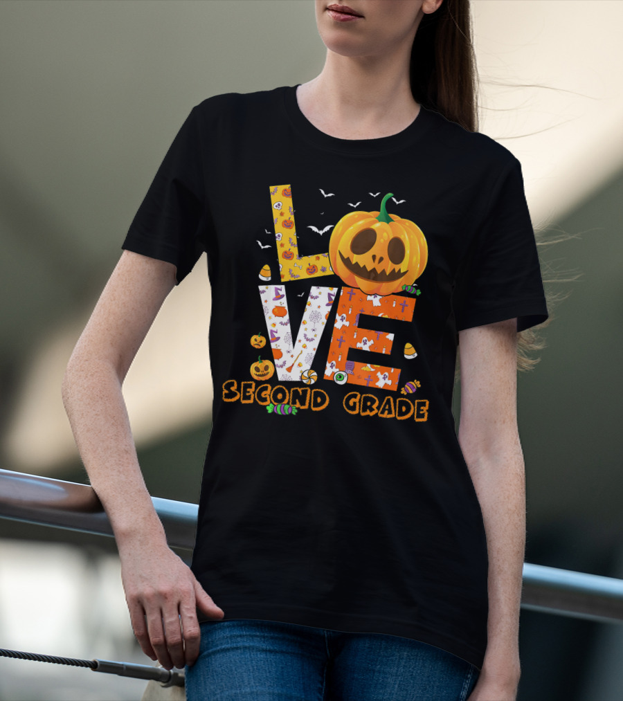 Love Second Grade Funny Halloween Pumpkin Kids T-Shirt