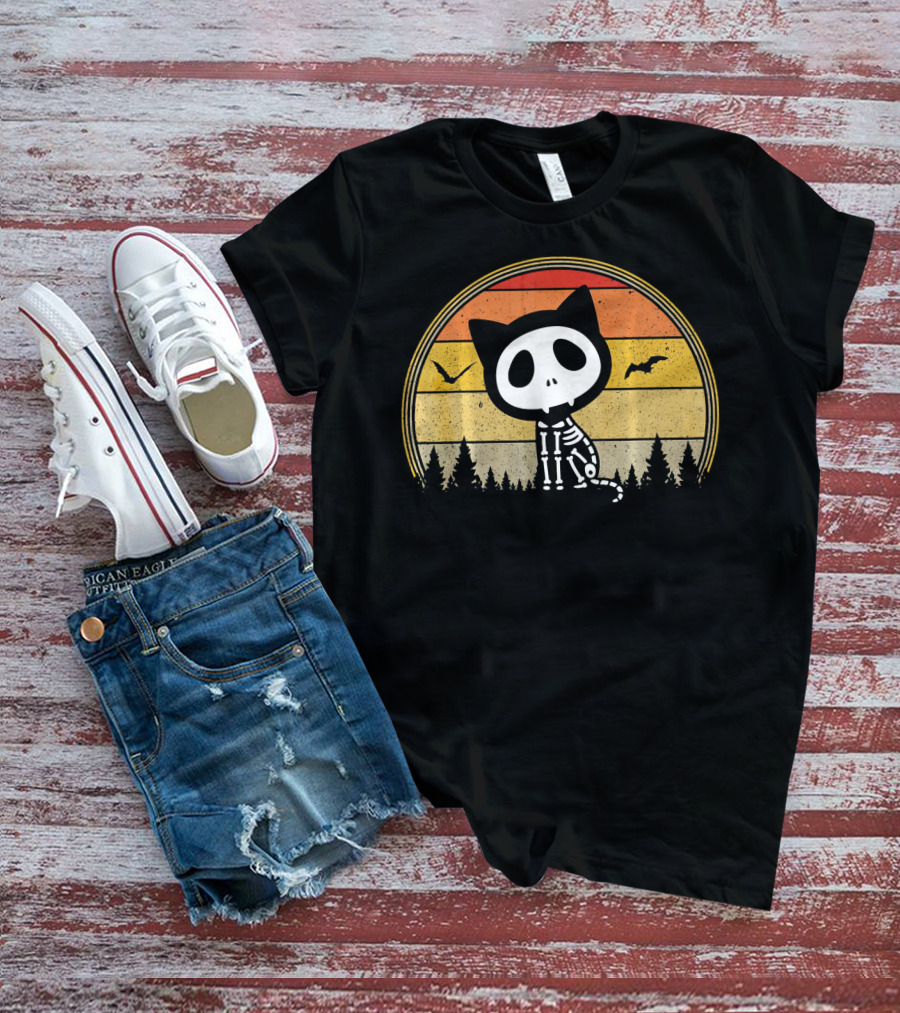 Cat Skeleton Spooky Vampire Halloween Vintage Sunset Forest Bats T-Shirt