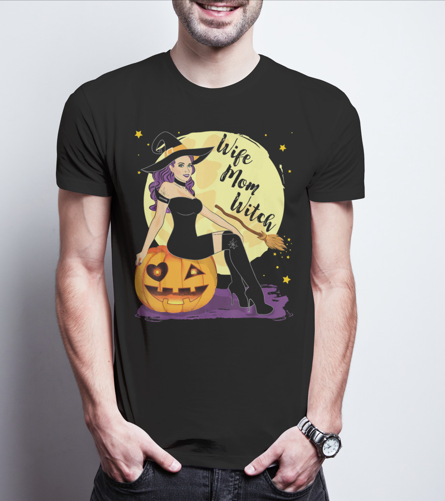 Wife Mom Witch Halloween Women Bro Pumpkin Moon Broomstick T-Shirt
