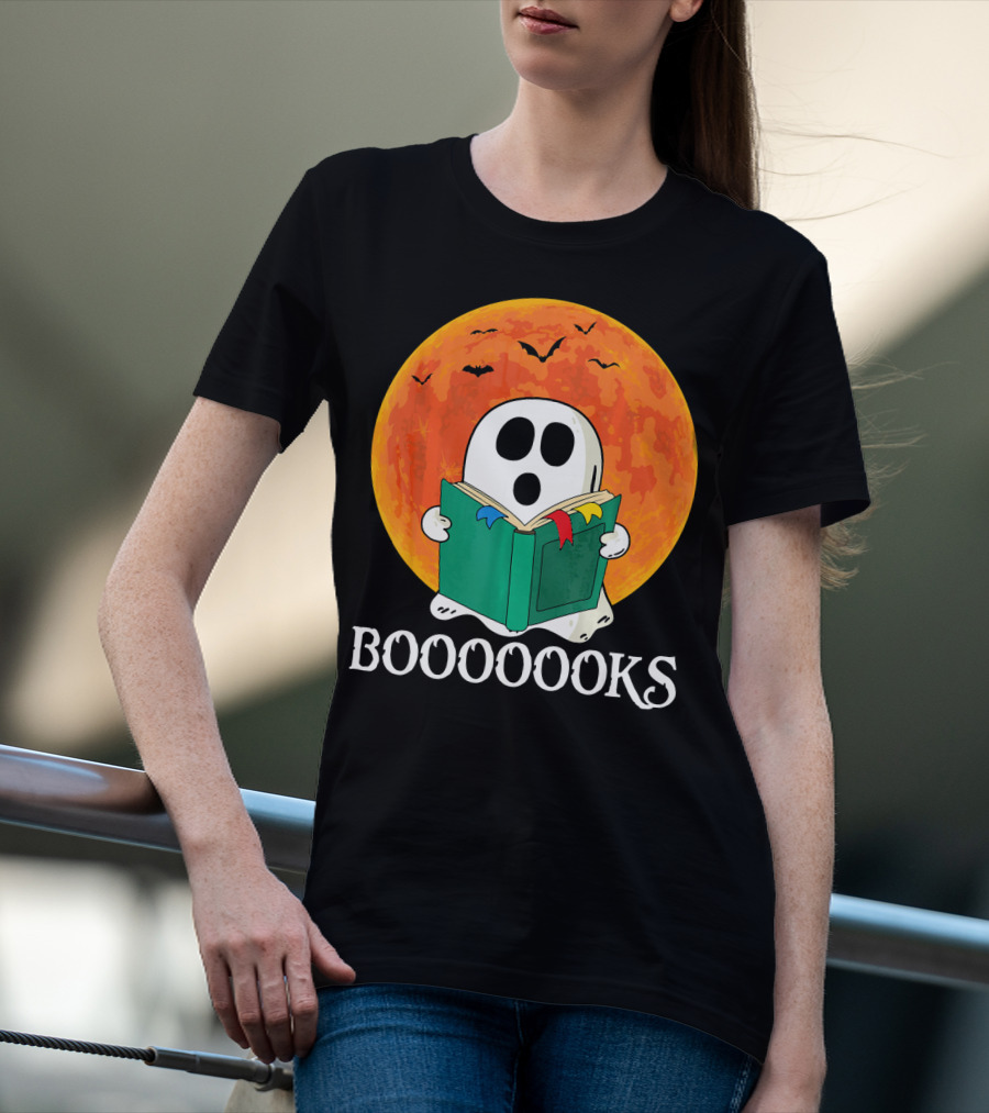 Funny Halloween Booooks Cute Ghost Reading With Full Moon And Bats T-Shirt