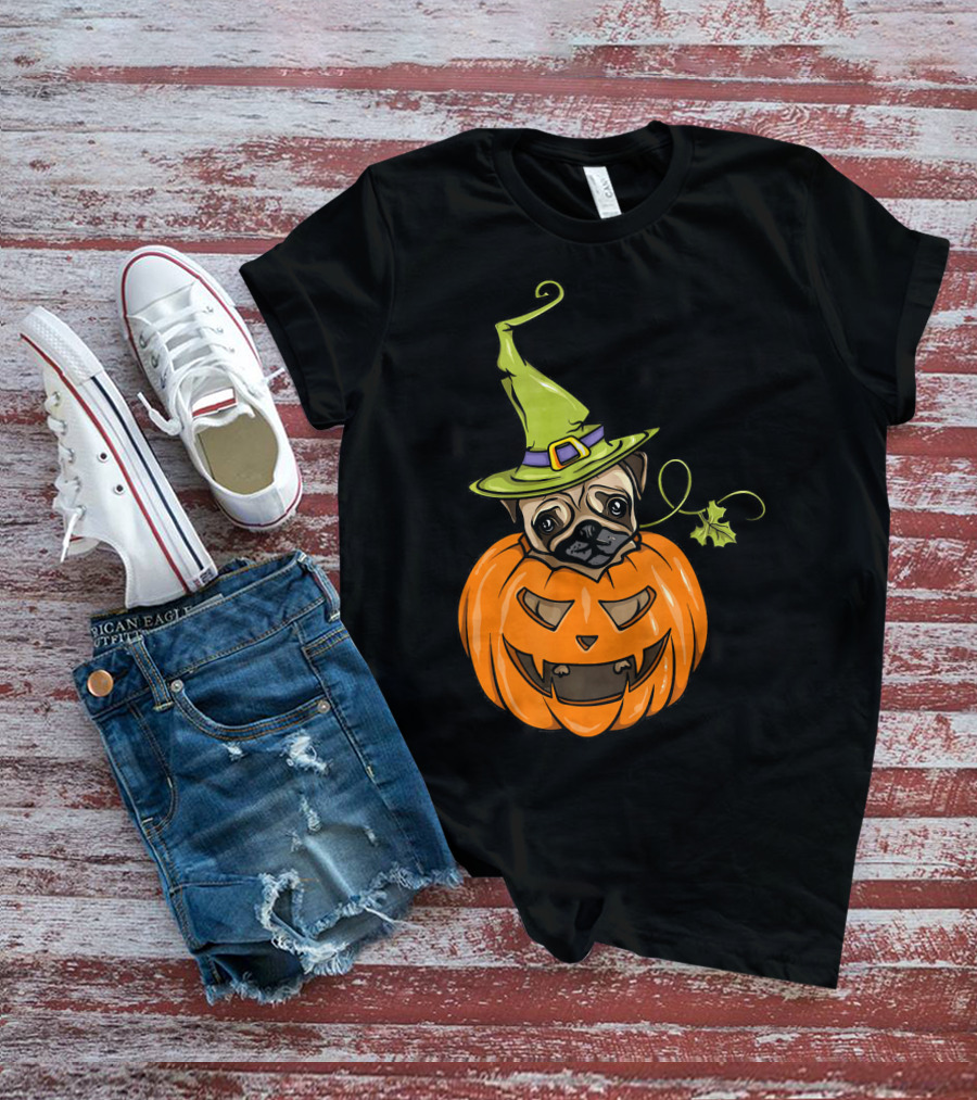 Pumpkin Pug Witch Halloween Costume Women T-Shirt