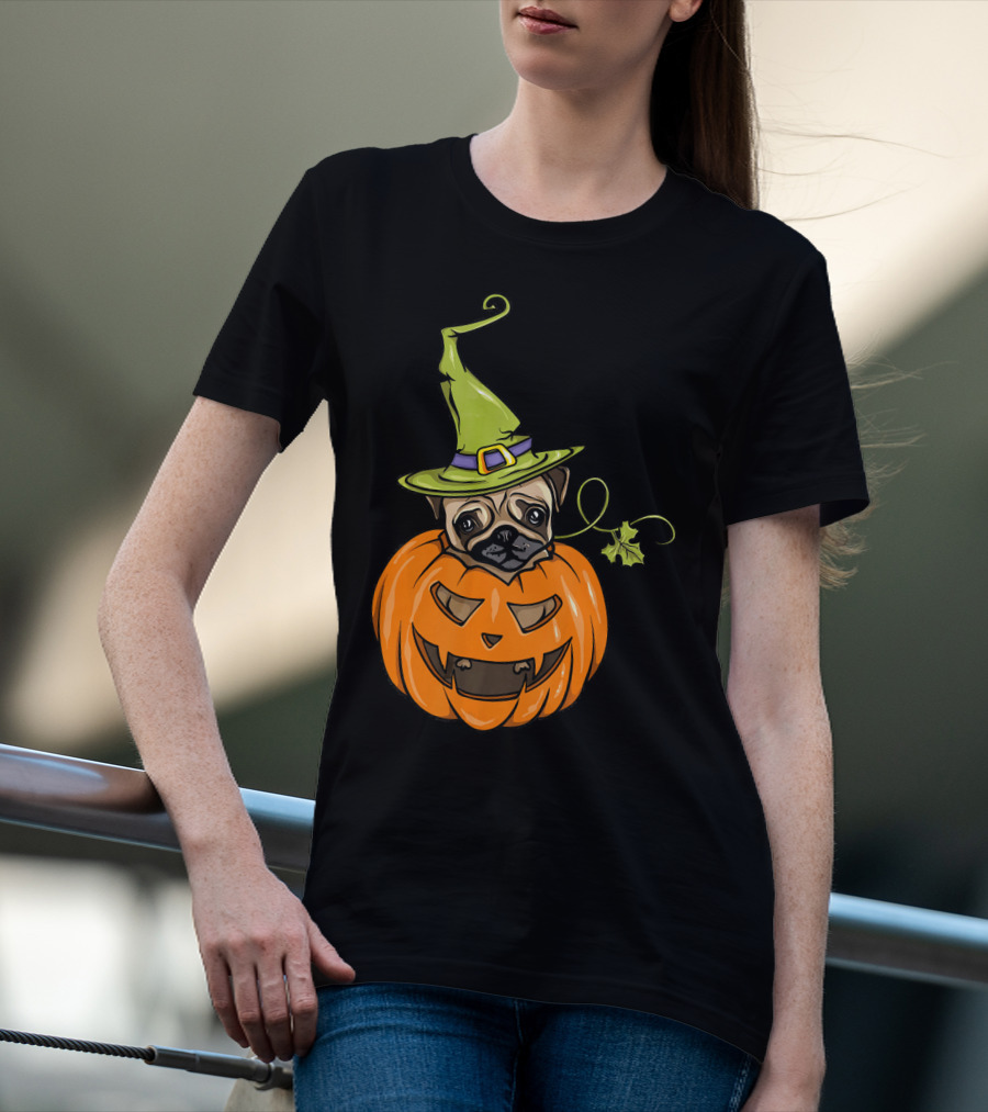 Pumpkin Pug Witch Halloween Costume Women T-Shirt