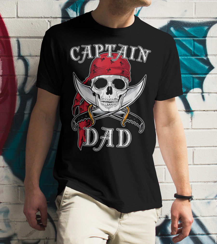 Captain Dad Funny Halloween Pirate Skull Bandana Swords T-Shirt