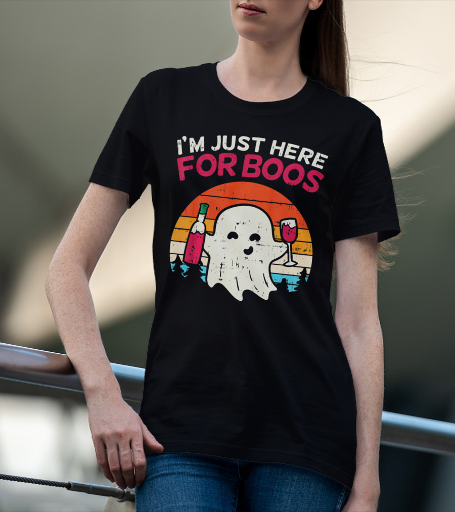 I'm Just Here For Boos Retro Ghost Wine Vintage T-Shirt