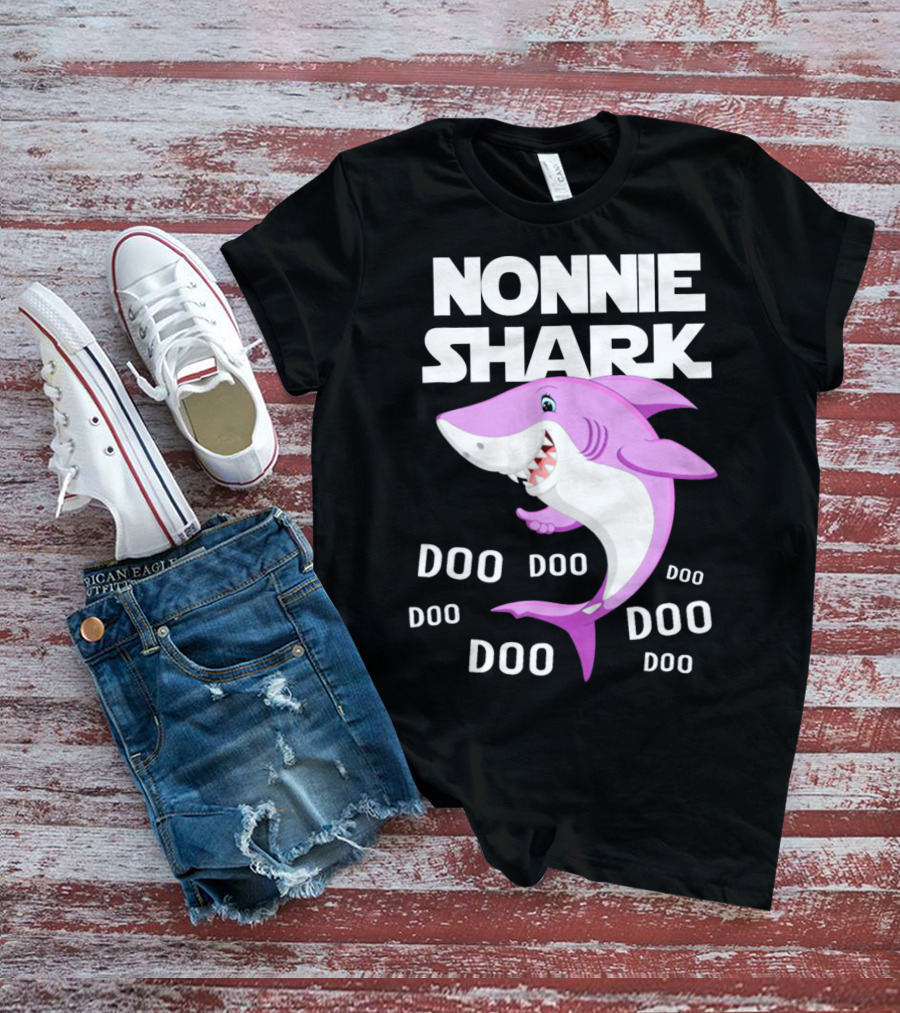 Nonnie Shark Doo Doo Doo Grandma Gift T-Shirt