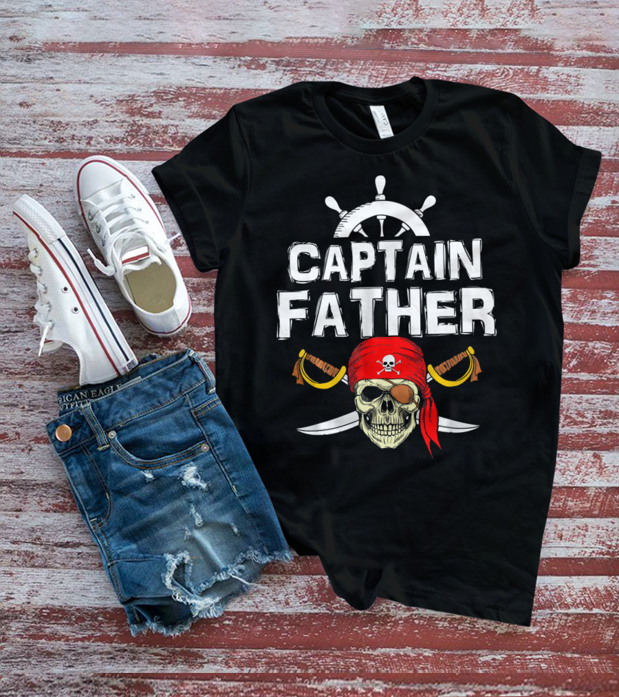 Captain Father Pirate Skull With Swords And Ship Wheel T-Shirt