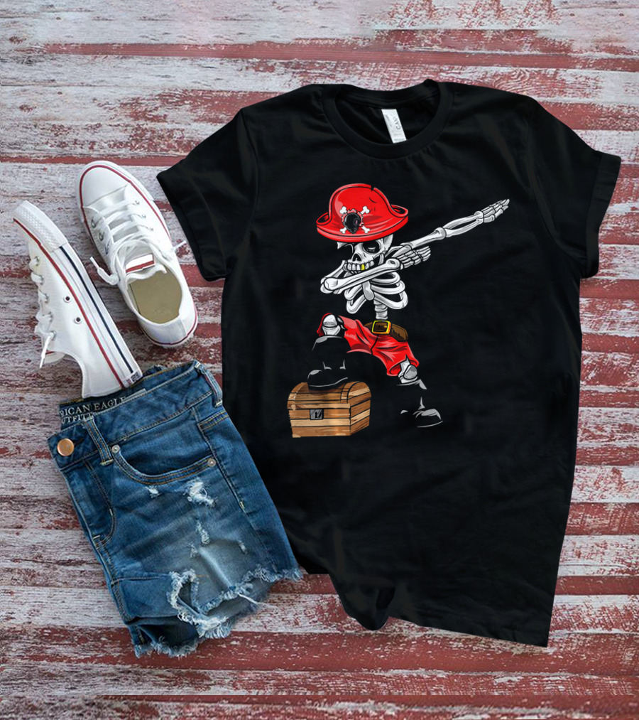 Dabbing Skeleton Pirate With Red Hat And Treasure Chest T-Shirt