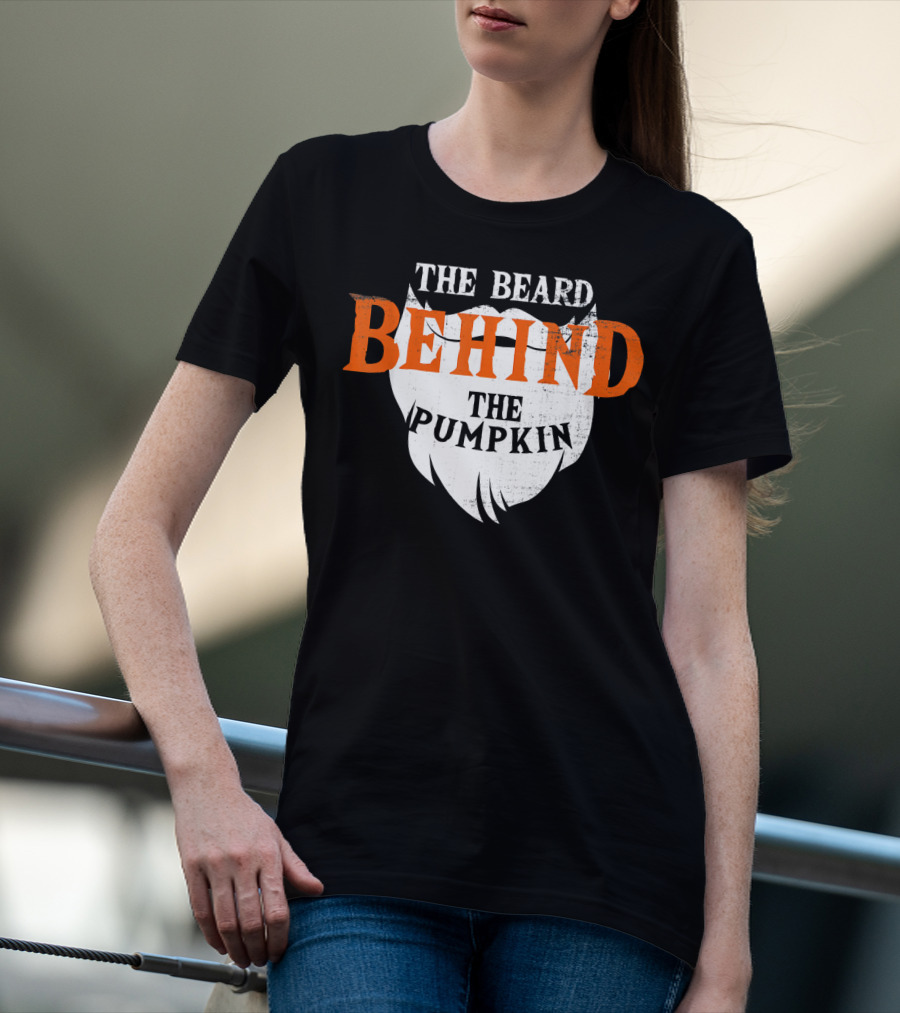 THE BEARD BEHIND THE PUMPKIN T-Shirt