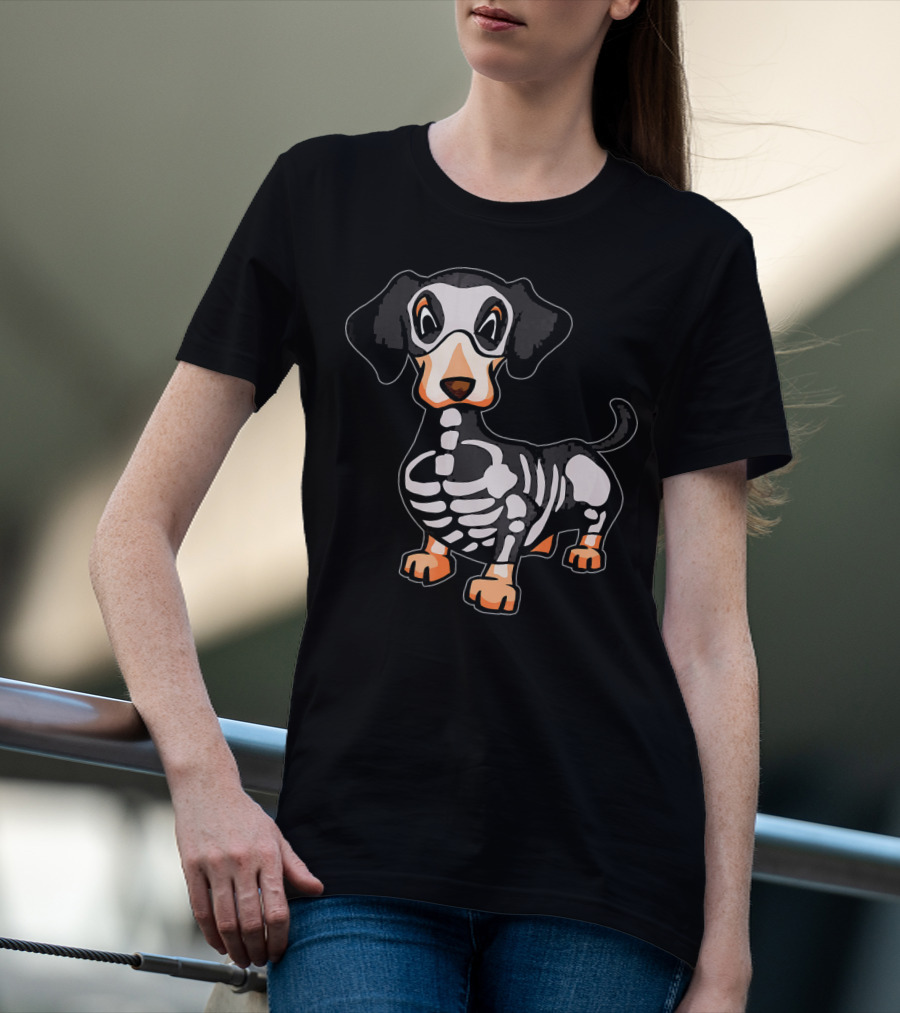 Funny Dachshund Skeleton Bones Halloween Dog T-Shirt
