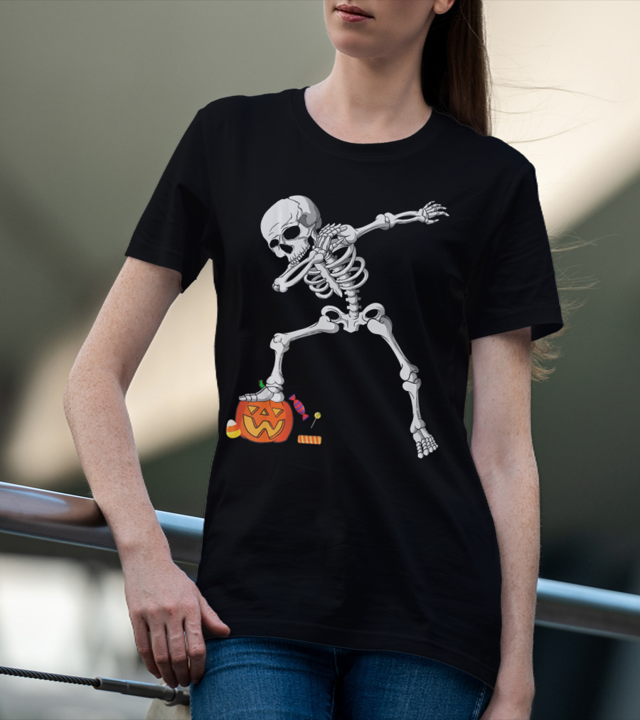 Halloween Skeleton Dabbing On Pumpkin With Candy T-Shirt