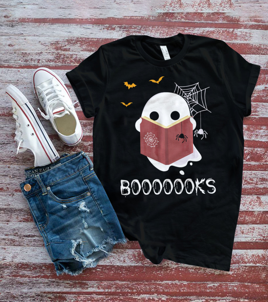 Booooooks Funny Boo Read Books Reading Ghost Spider Web Bats T-Shirt
