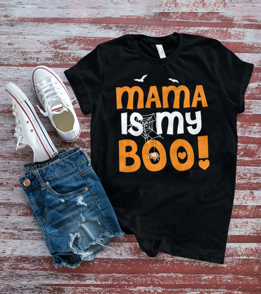 Mama Is My Boo Halloween Spider Web Heart Bats T-Shirt