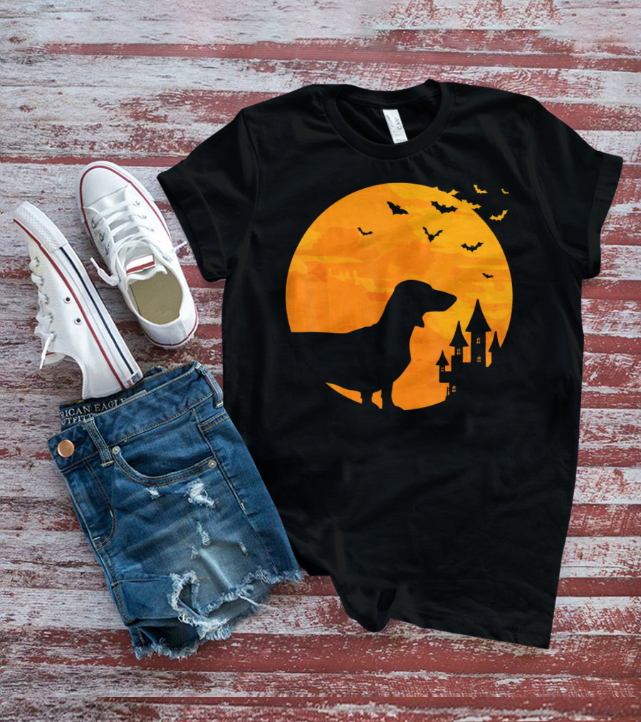 Dachshund Halloween Silhouette With Bats And Haunted Castle T-Shirt