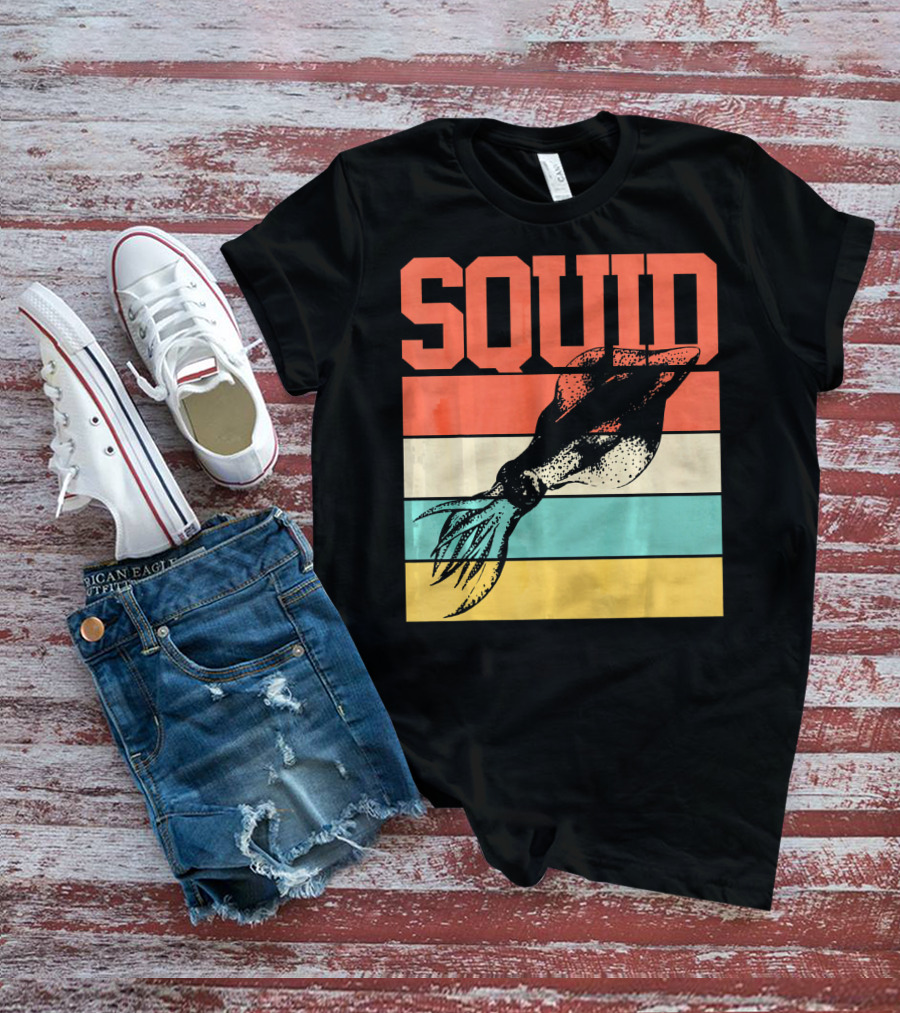 Squid Retro Marine Biologist Vintage Stripes T-Shirt