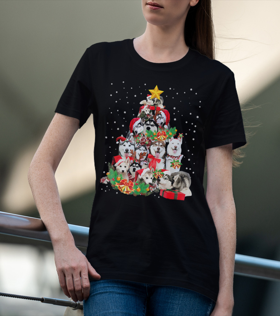 Siberian Husky Christmas Tree Festive Holiday Dogs With Gifts And Star T-Shirt